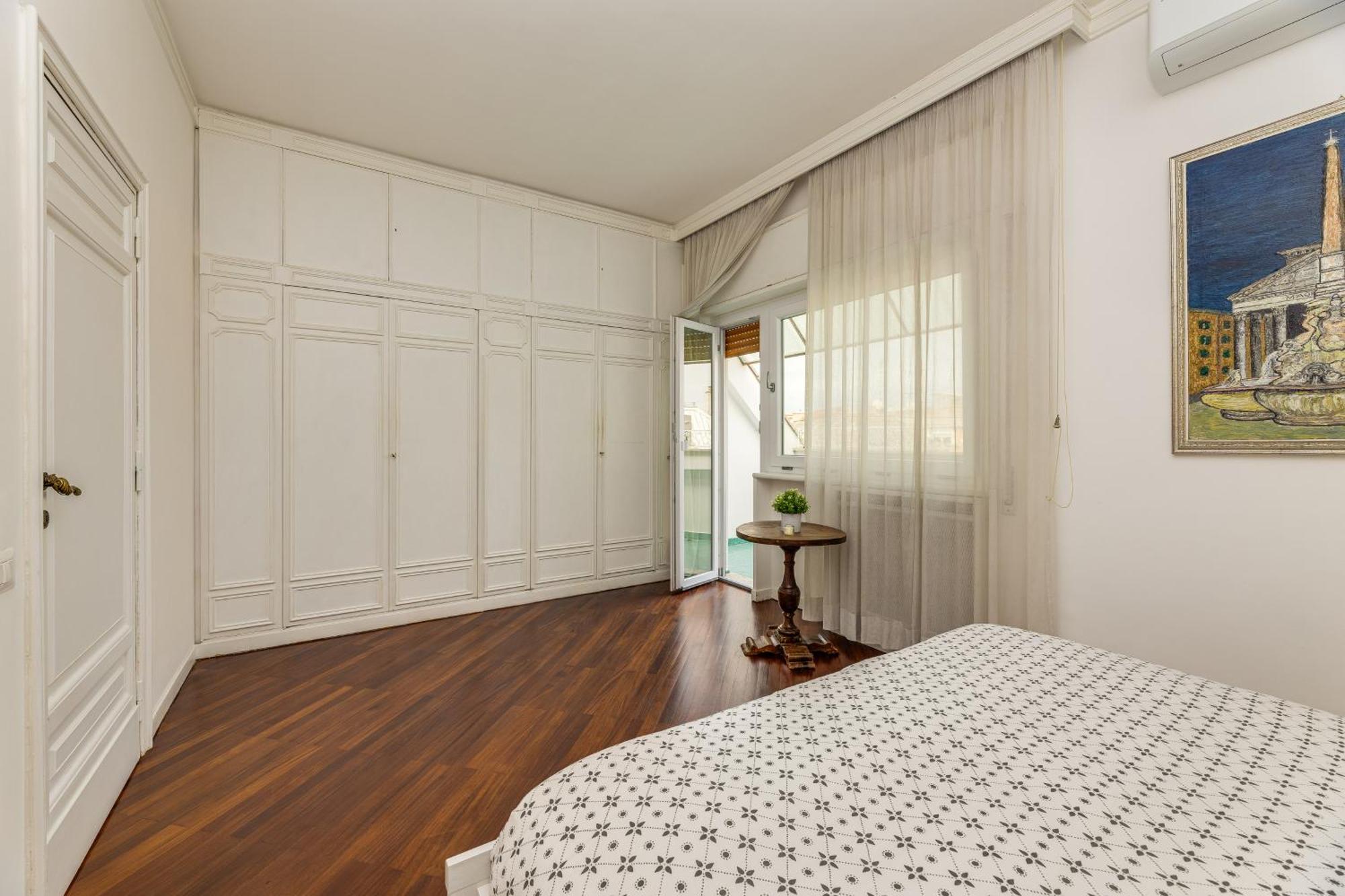 Elegante 130mq In Stile Classico Appartement Rome